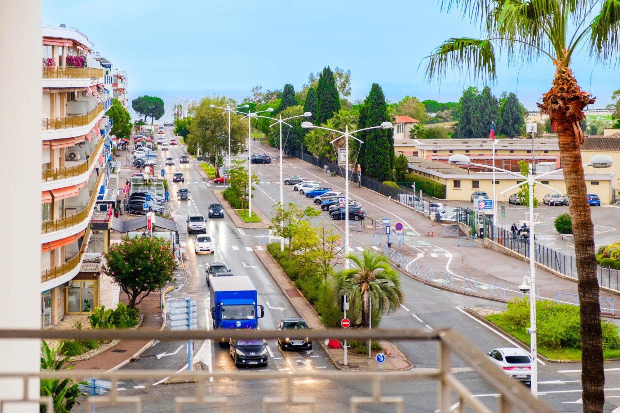 케인즈수르메르 Le Millesime ~ Vue ~ Balcon ~ Parking 아파트 외부 사진